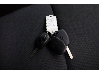 51472297-renault-master-7