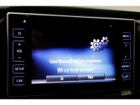 51593107-toyota-hilux-16