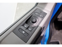 51648350-volkswagen-transporter-22