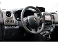 51802556-renault-trafic-14