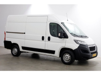 51864698-peugeot-boxer-10