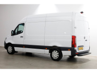 51907776-mercedes-benz-sprinter-9