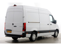 51977495-mercedes-benz-sprinter-2