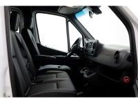 52017198-mercedes-benz-sprinter-6