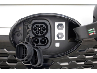 52031013-maxus-edeliver-9-6