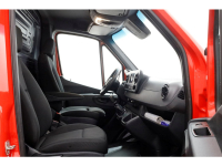 52046928-mercedes-benz-sprinter-3