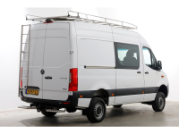 52095729-mercedes-benz-sprinter-2