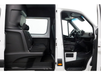 52095729-mercedes-benz-sprinter-3