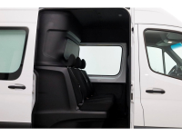 52095729-mercedes-benz-sprinter-6